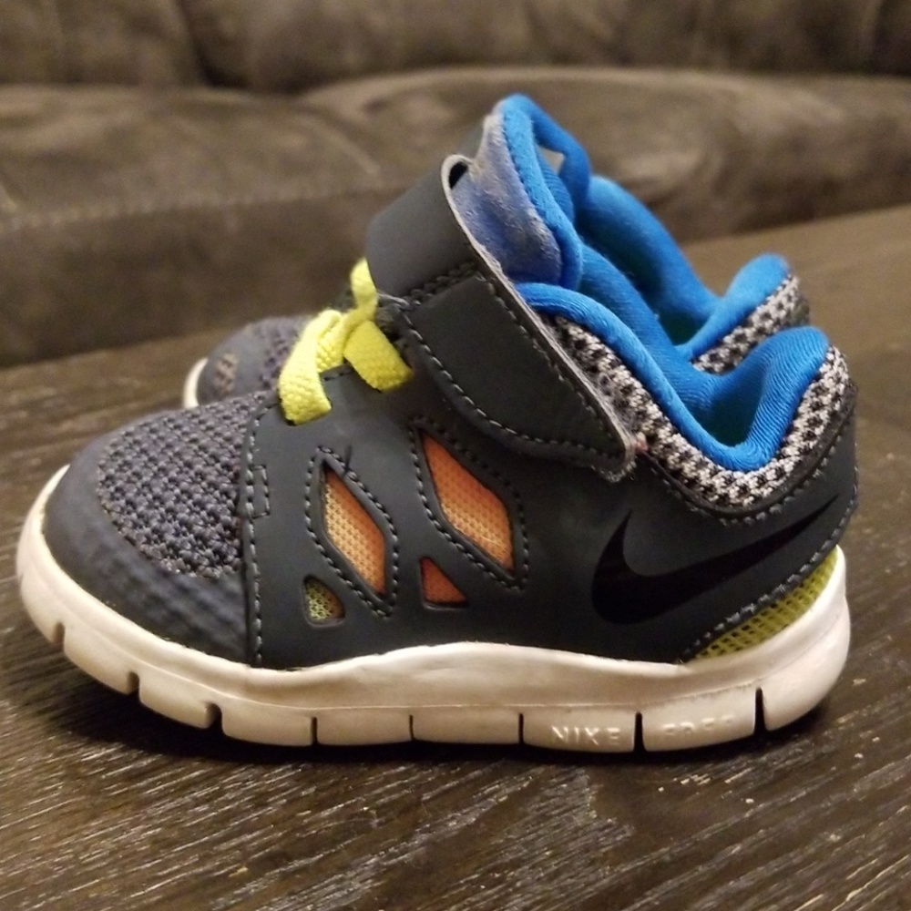 Baby girls Nike Sneakers 4c